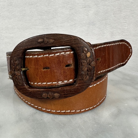 Vintage Brown Leather Belt Wooden Buckle tooled western hippie 70s bohemian boho - Picture 2 of 15